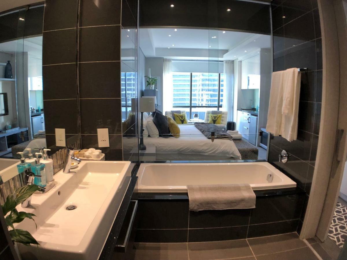 Sandton Skye Suites Johannesburgo Exterior foto